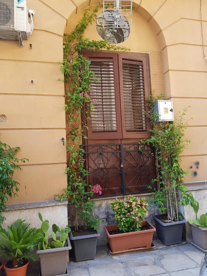팔레르모 Casa Moneka Politeama 아파트 외부 사진