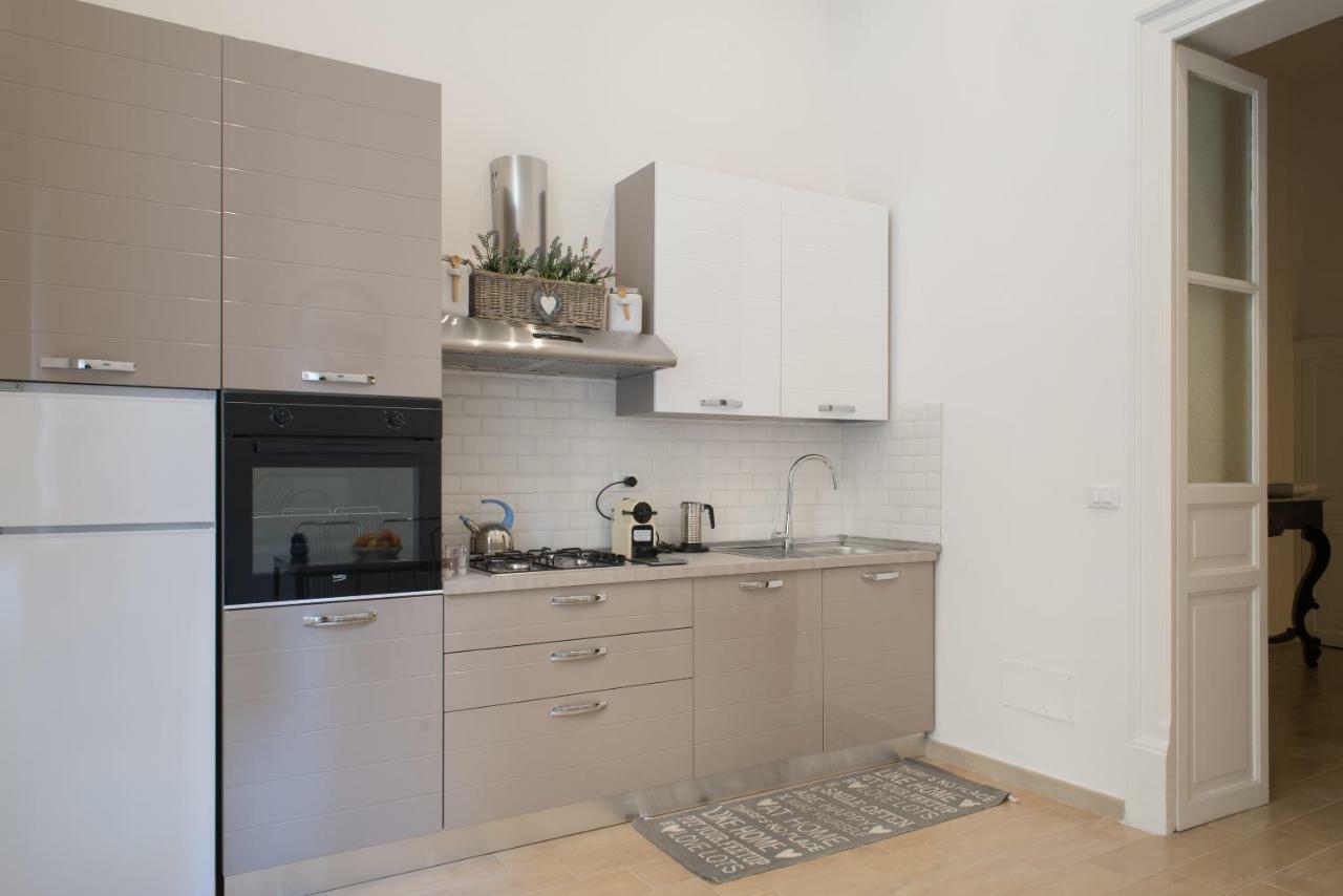 팔레르모 Casa Moneka Politeama 아파트 외부 사진